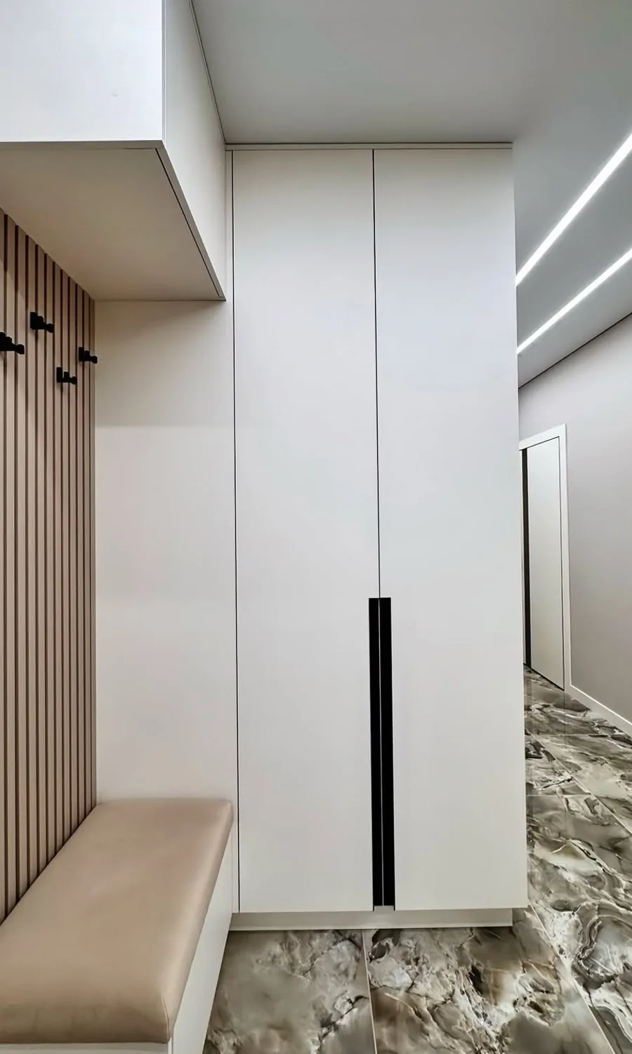 Прихожая с банкеткой «П -04»